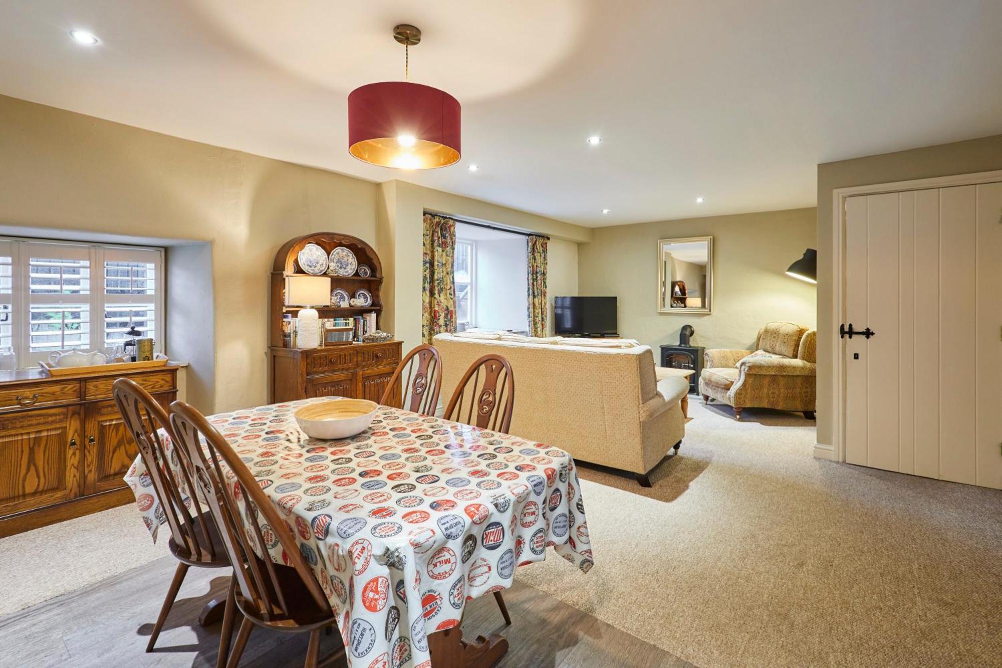 Host & Stay - Tithe Barn Cottages Easington Bilik gambar